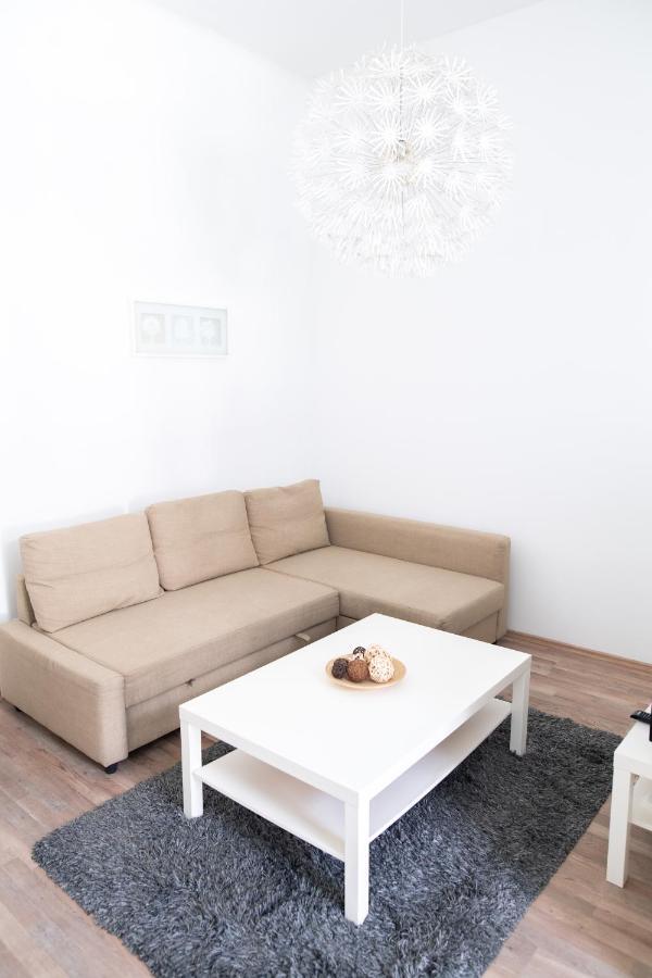 N28 Condo Apartment Next To Andrassy. Budapest Exterior foto